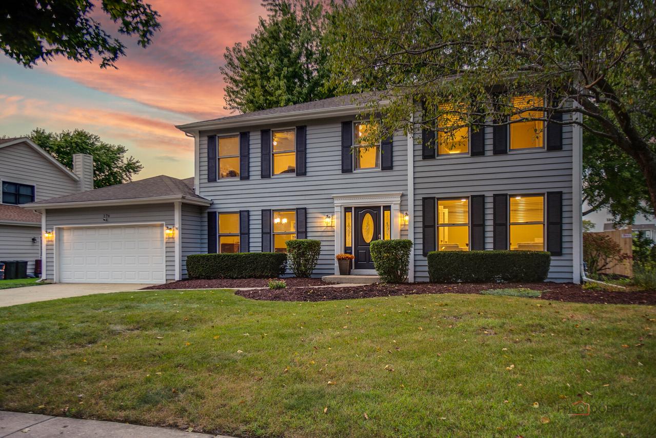 176 Adler Dr., Libertyville, IL 60048