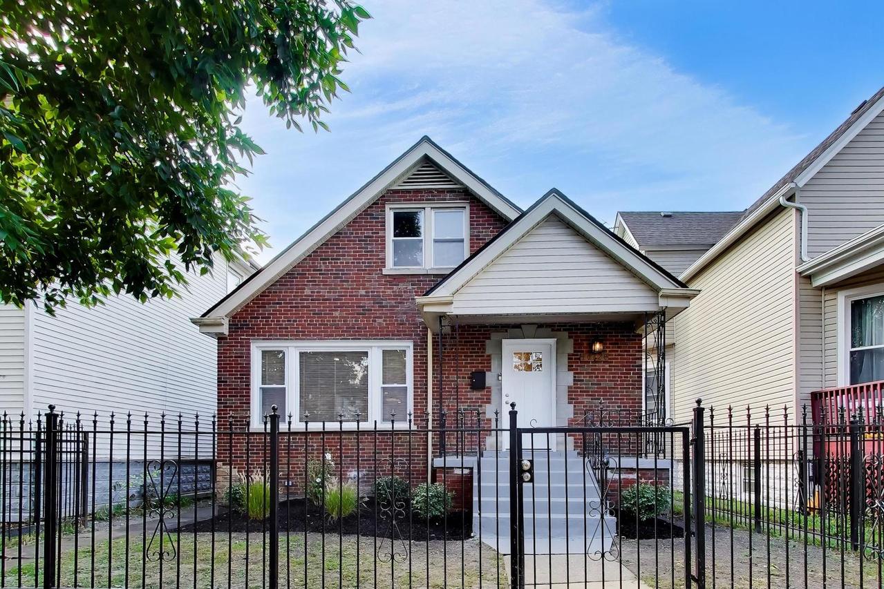 10720 S Indiana Ave., Chicago, IL 60628
