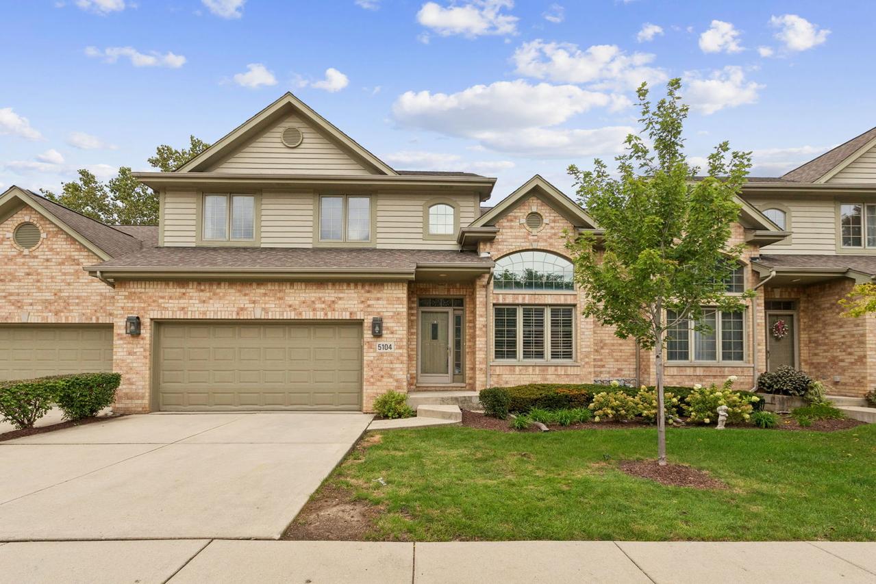5104 Commonwealth Ave., Western Springs, IL 60558