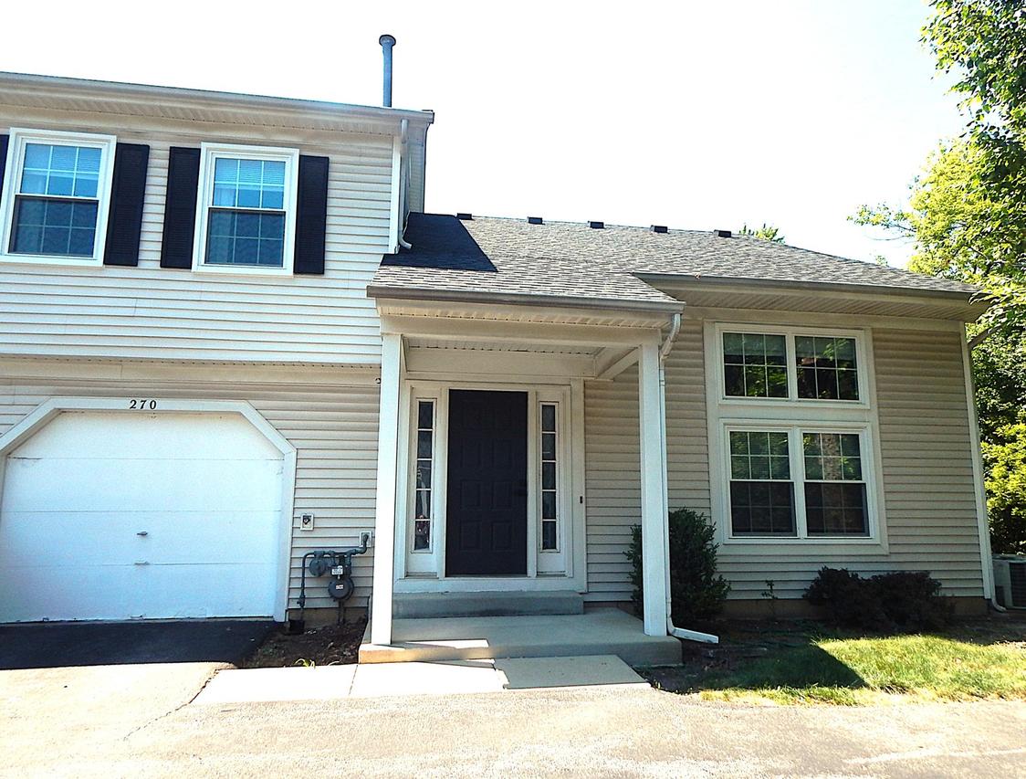 270 Butternut Ln., Streamwood, IL 60107