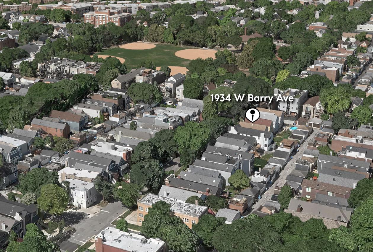 1934 W Barry Ave., Chicago, IL 60657