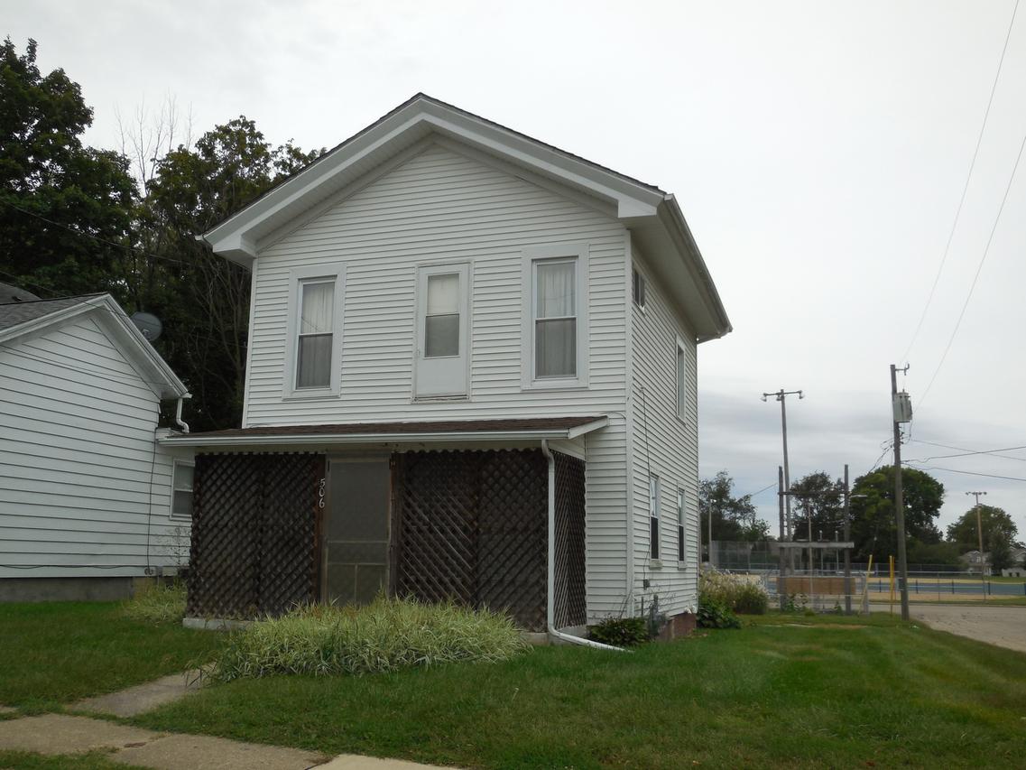 506 S 1st St., Princeton, IL 61356