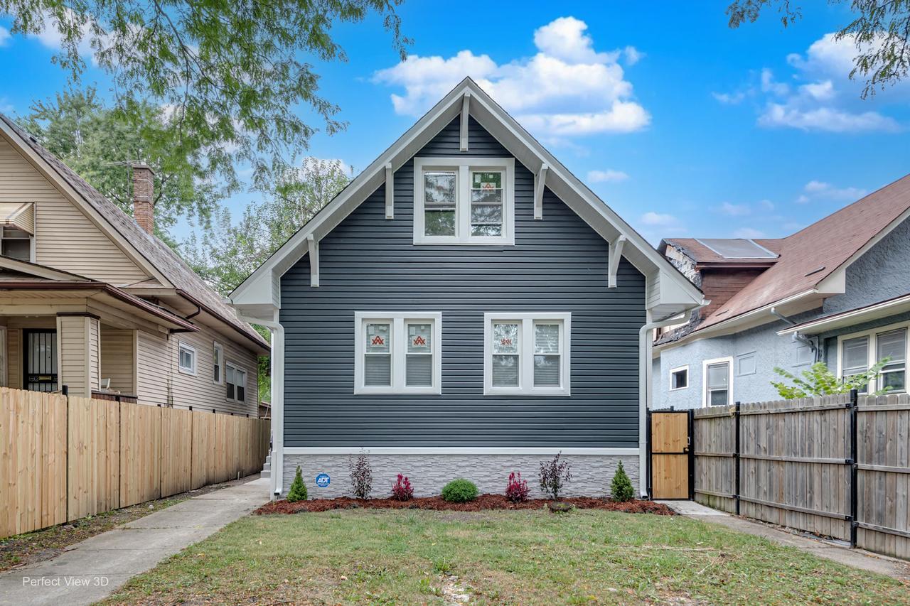 1128 N Lockwood Ave., Chicago, IL 60651