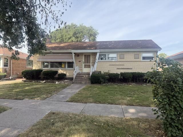 9426 S Avers Ave., Evergreen Park, IL 60805