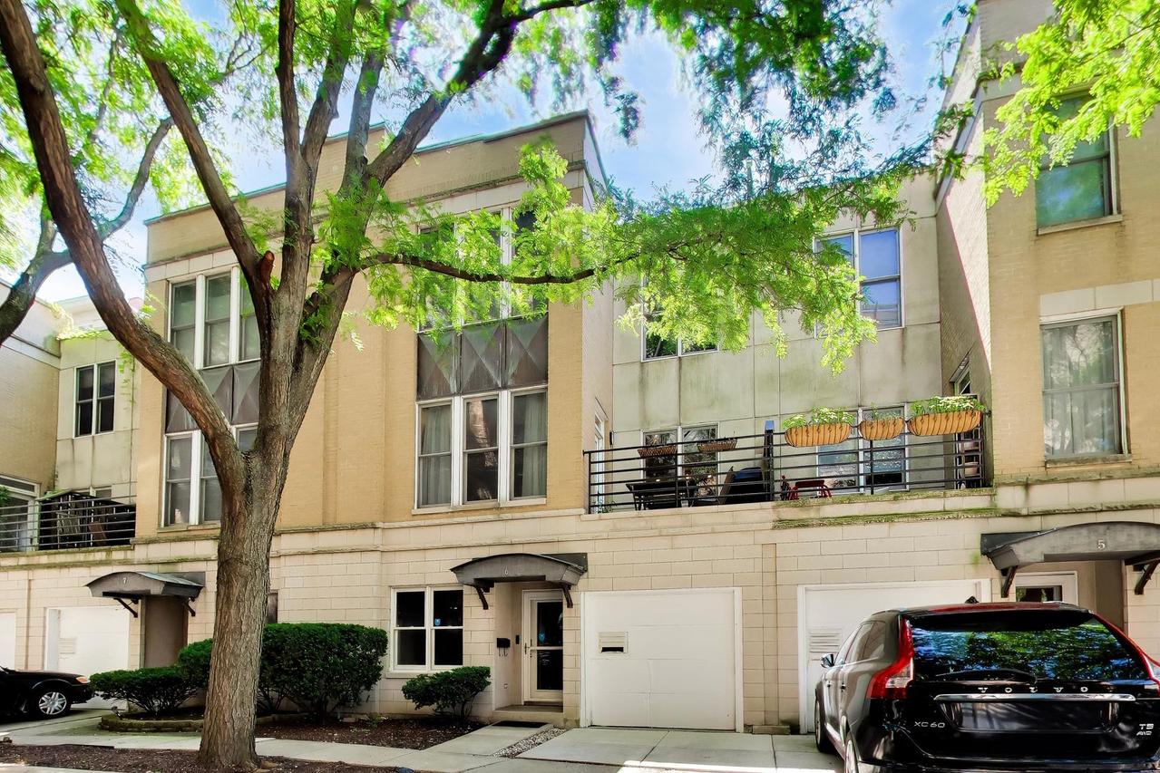 1537 S Michigan Ave. #6, Chicago, IL 60605
