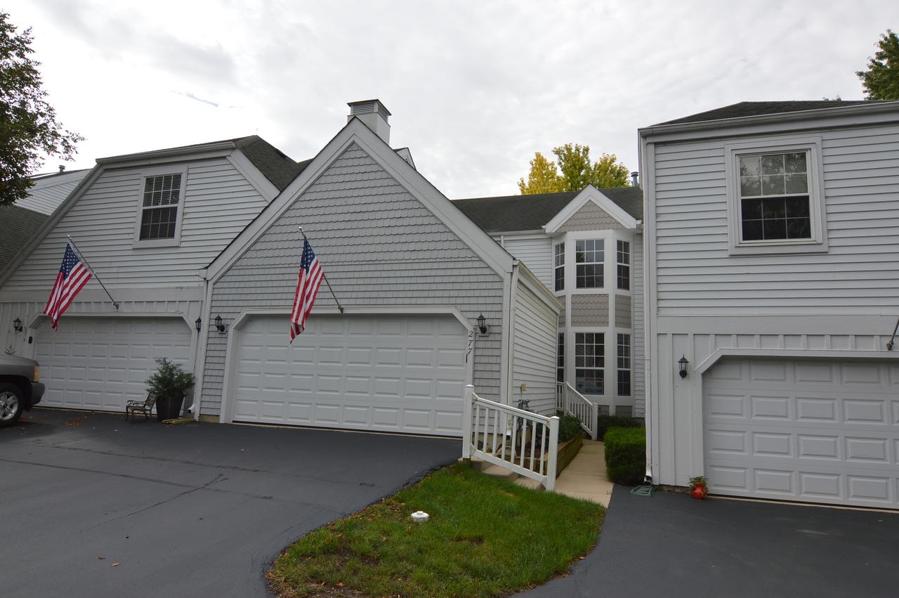 277 Oak Bluff Ct. #24-4, Wauconda, IL 60084
