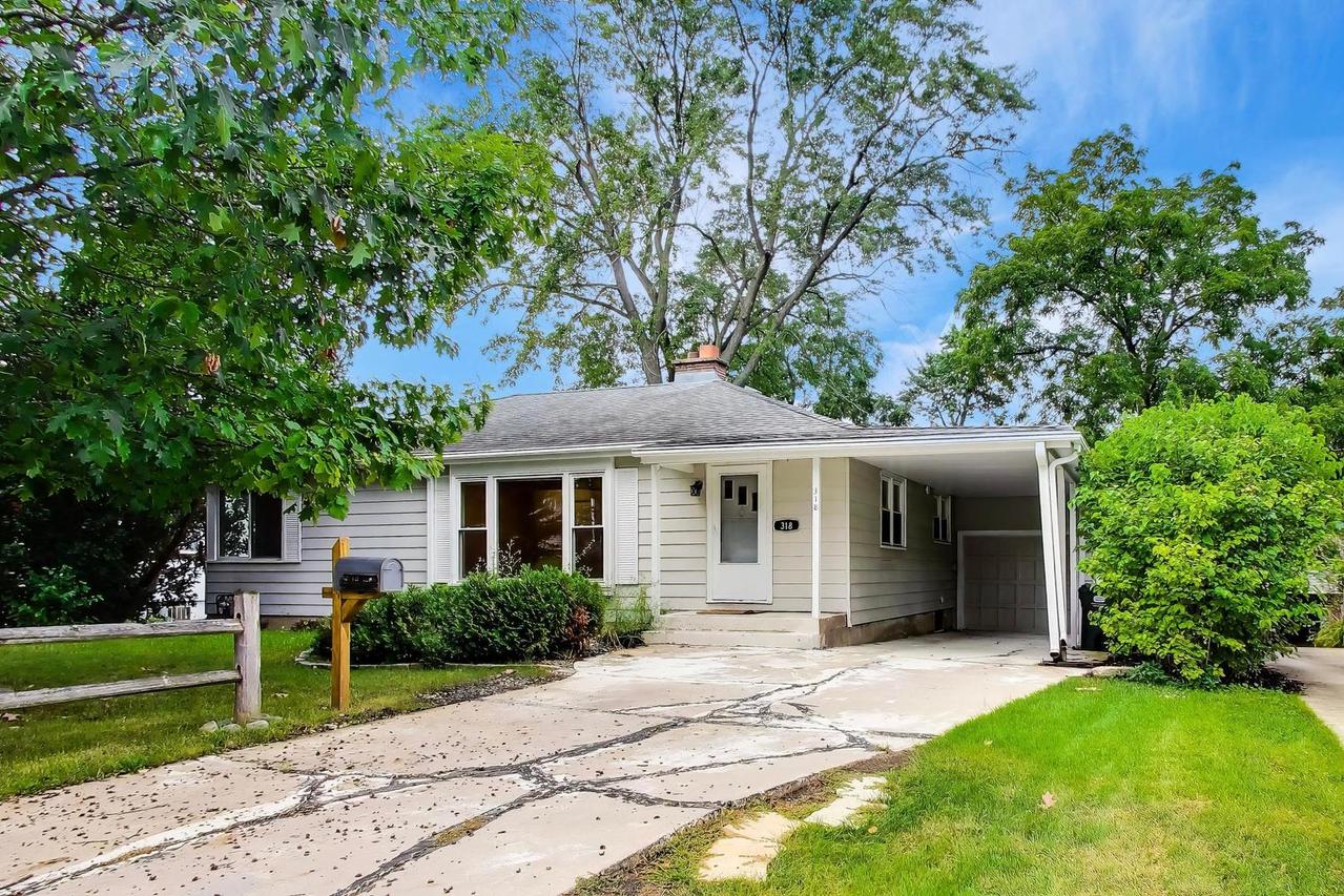 318 S Hale St., Palatine, IL 60067