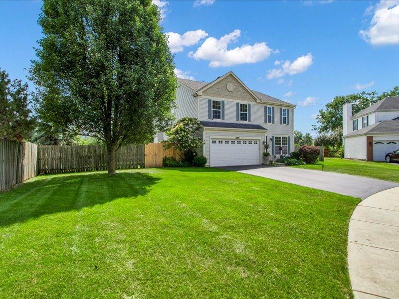 10871 Great Plaines Ct., Huntley, IL 60142