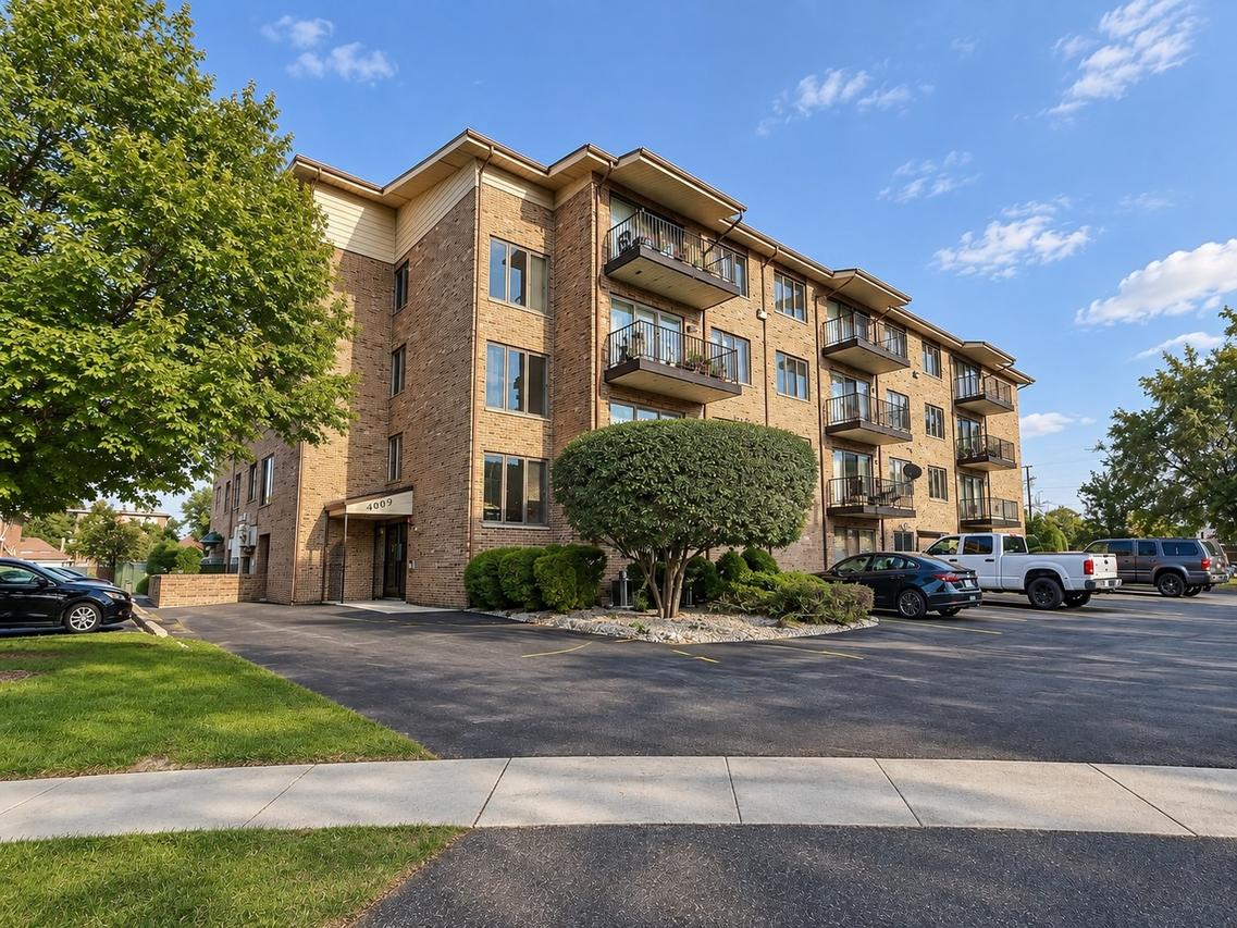 4009 W 93rd Pl. #4E, Oak Lawn, IL 60453
