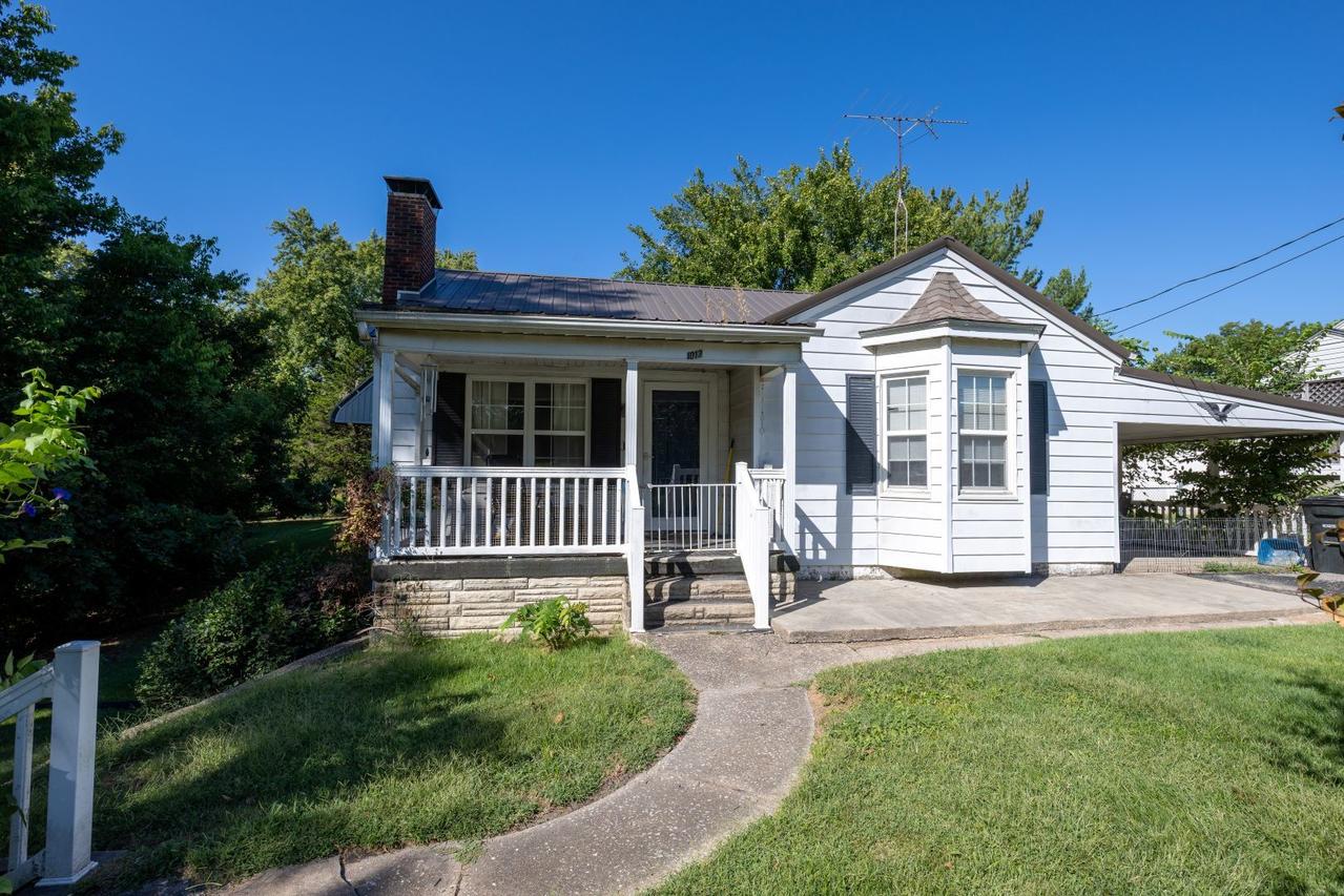 1012 Opdyke St., Chester, IL 62233