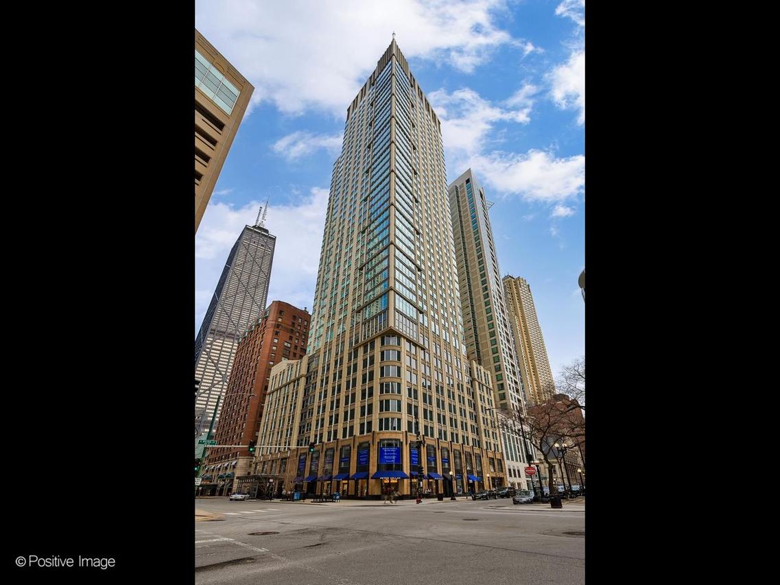 57 E Delaware Pl. #3503, Chicago, IL 60611
