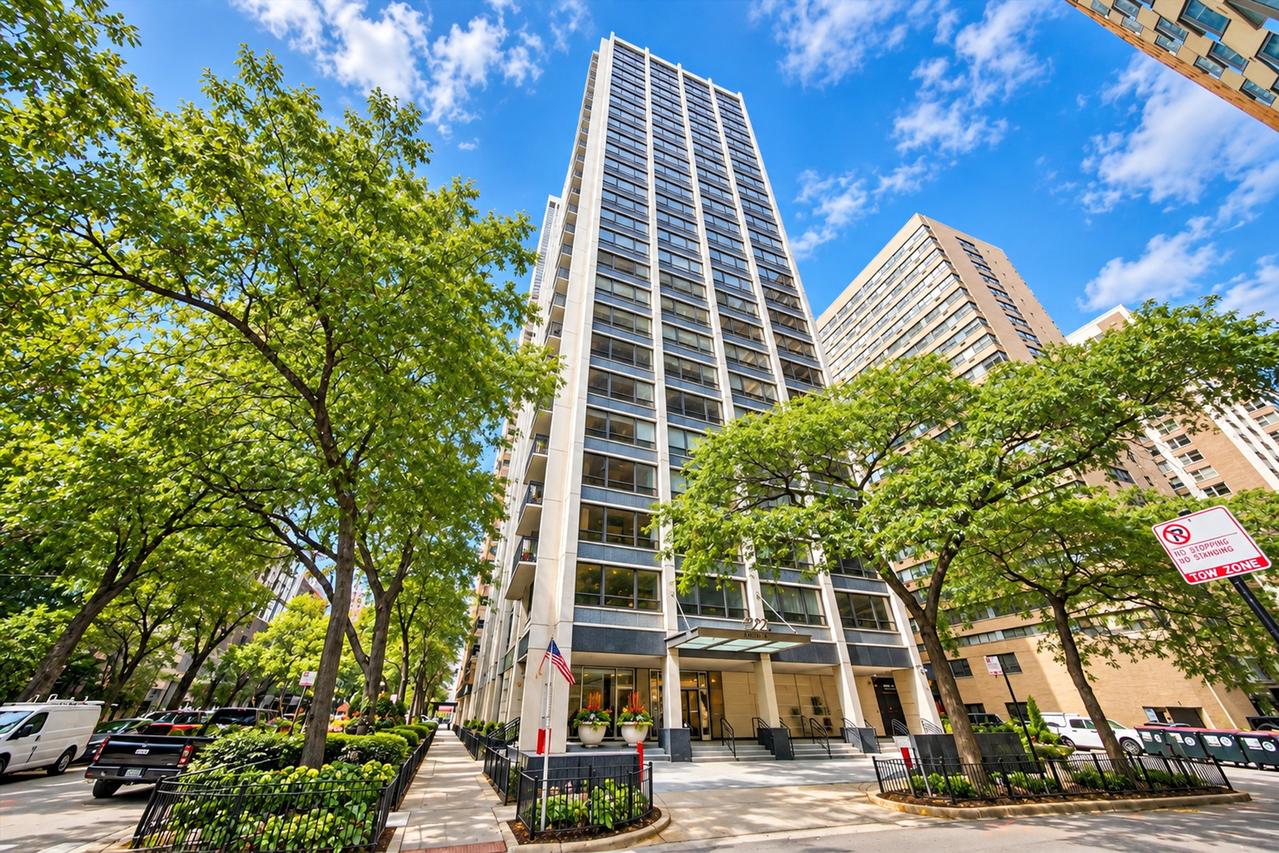222 E Pearson St. #1901, Chicago, IL 60611