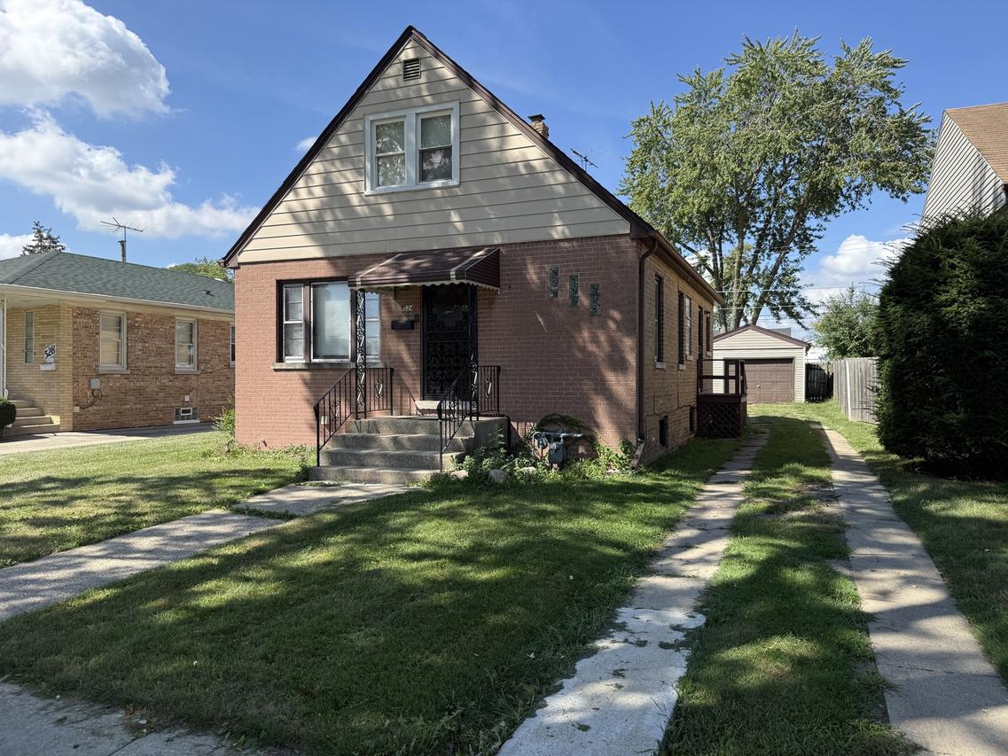 524 46th Ave., Bellwood, IL 60104