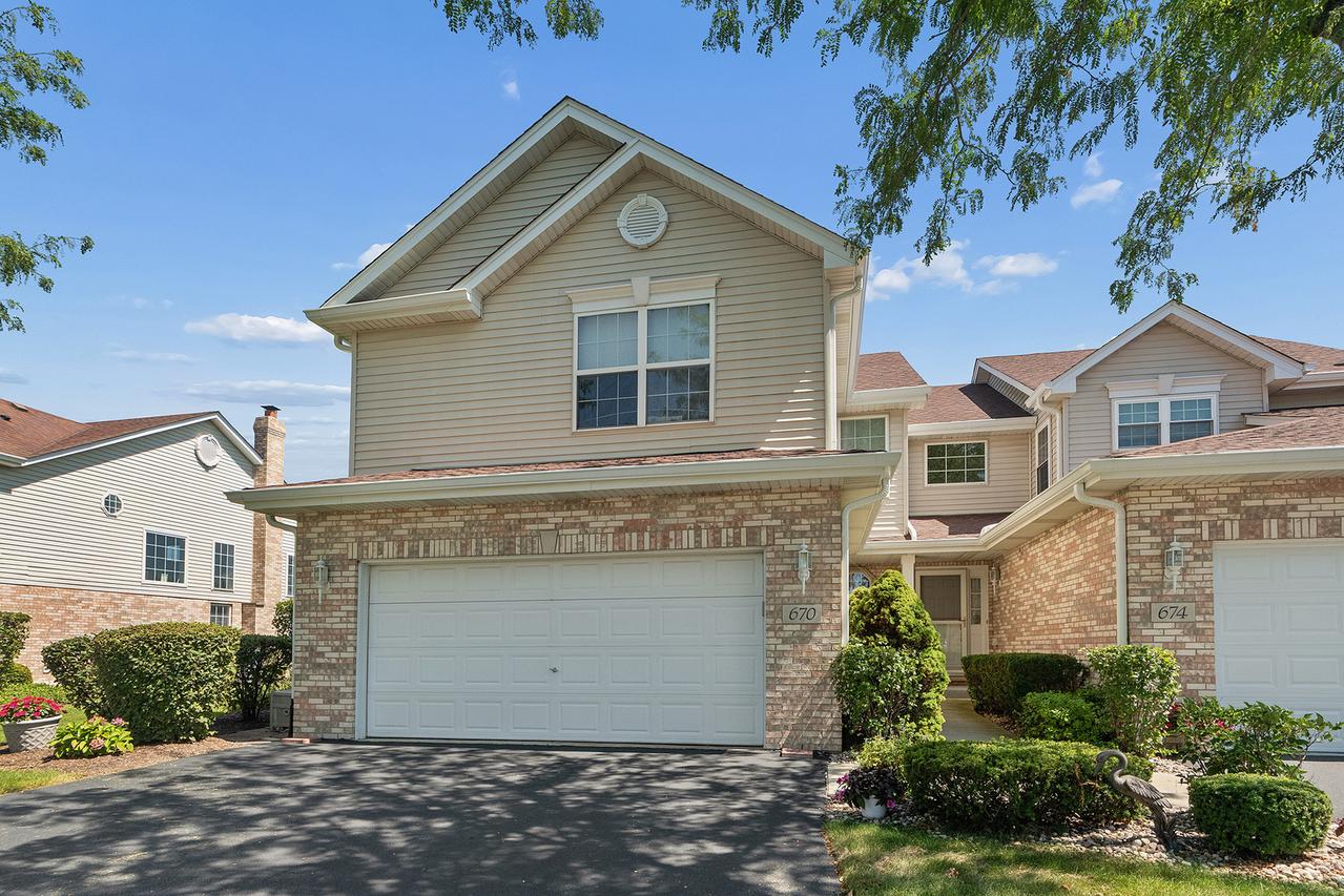 670 Schooner Dr., New Lenox, IL 60451