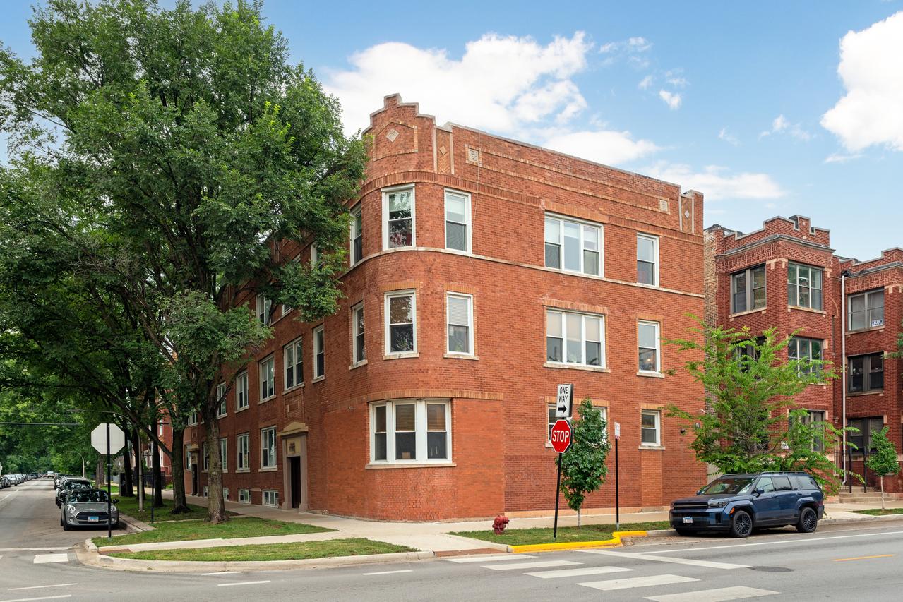 2607 N Hamlin Ave. #3, Chicago, IL 60647
