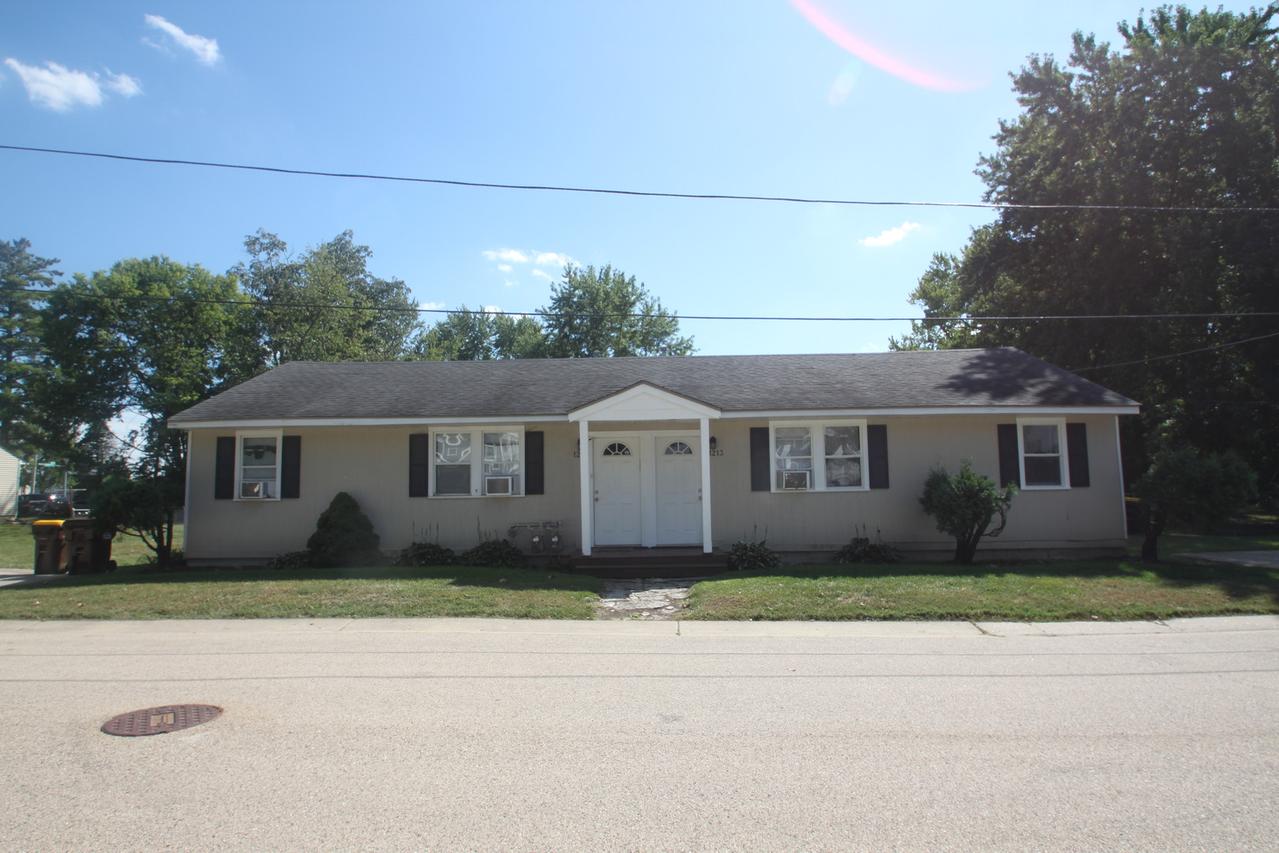 1215 42nd Ave., Rockford, IL 61109