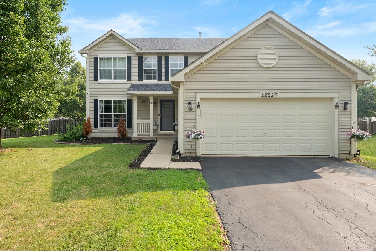 2222 Lynn Ct., Montgomery, IL 60538