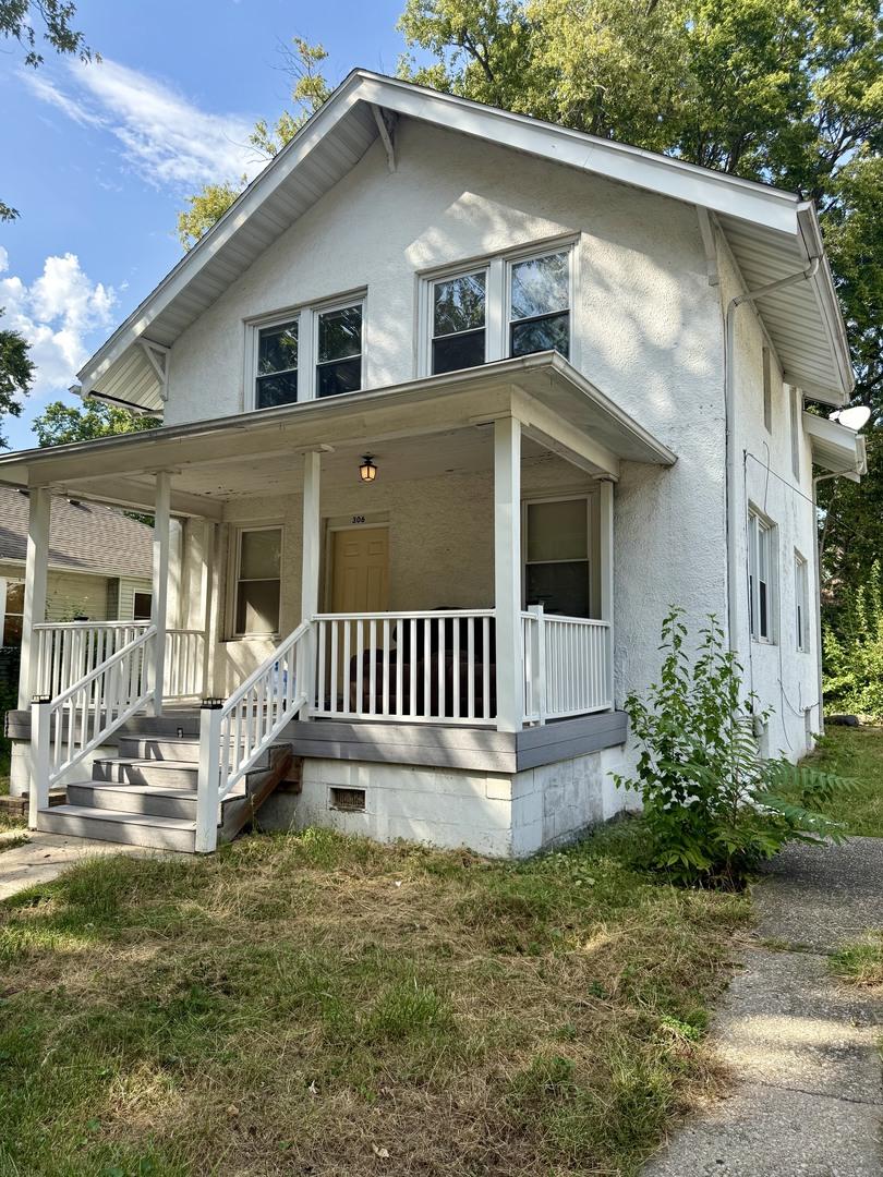 306 W Beardsley Ave., Champaign, IL 61820