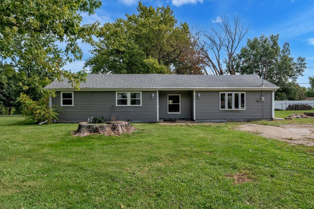 11211 Ridgewood Rd., Milan, IL 61264