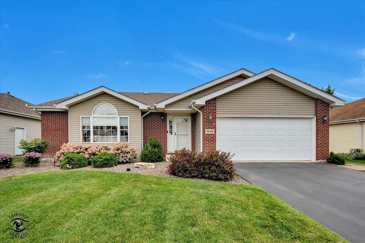 1449 Crooked Creek Dr., Beecher, IL 60401