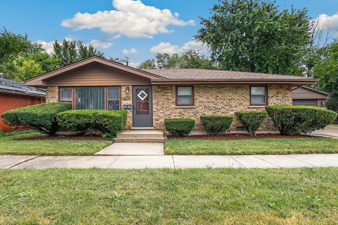 13945 S Wentworth Ave., Riverdale, IL 60827