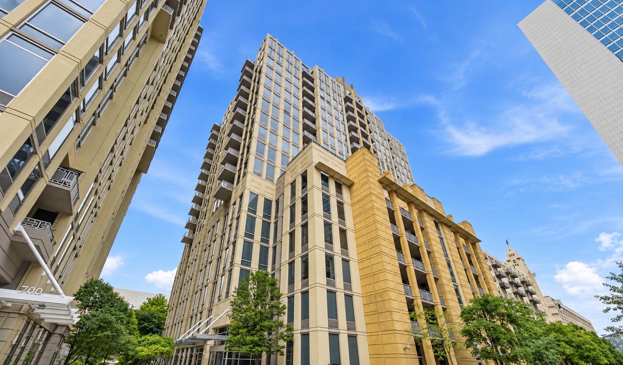 720 N Larrabee St. #1509, Chicago, IL 60654