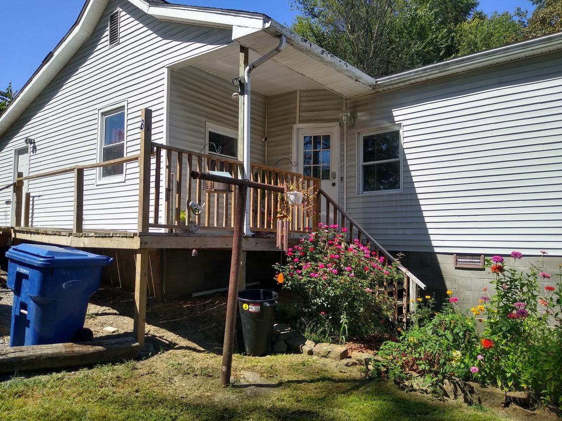 800 Locust St., Vienna, IL 62995