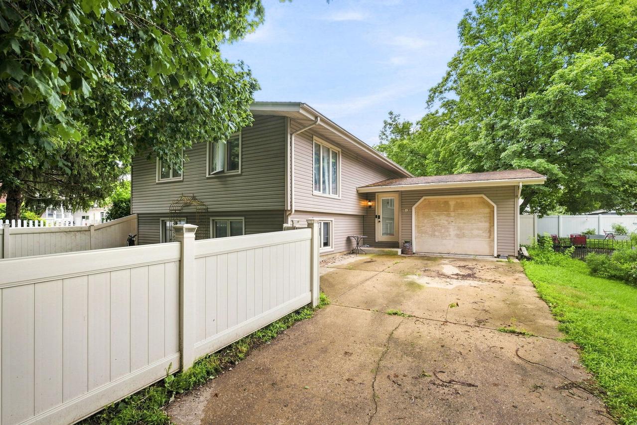 515 E High St., Morris, IL 60450