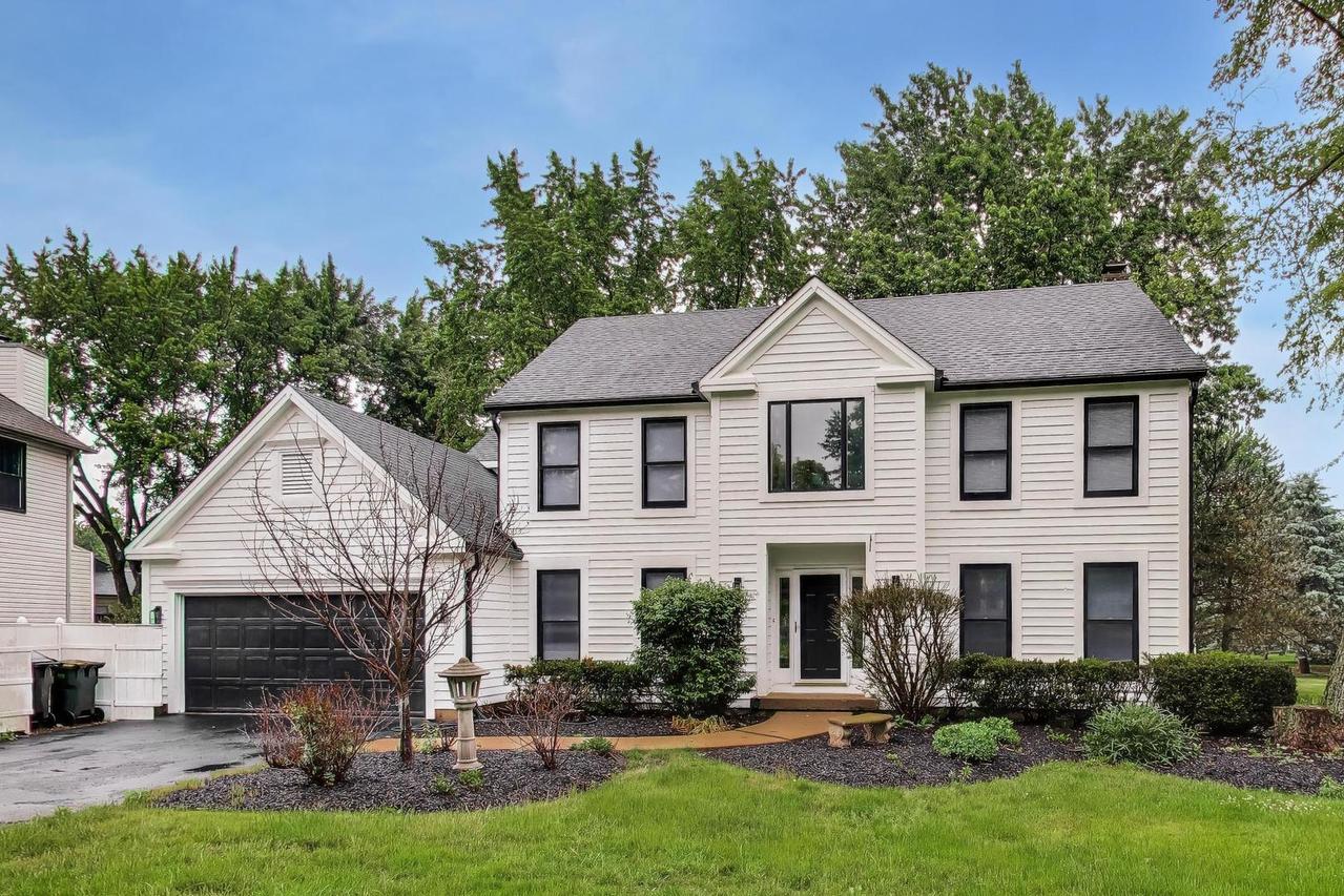 251 Perth Rd., Cary, IL 60013