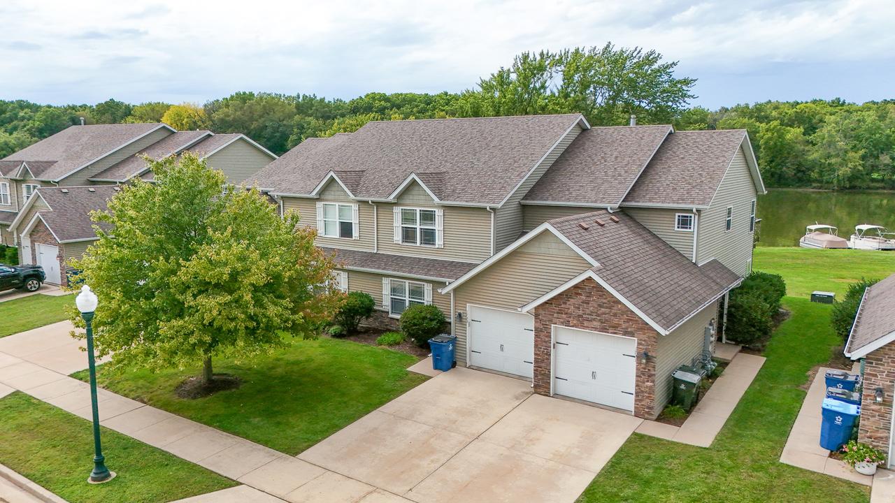 1721 W River St., Dixon, IL 61021