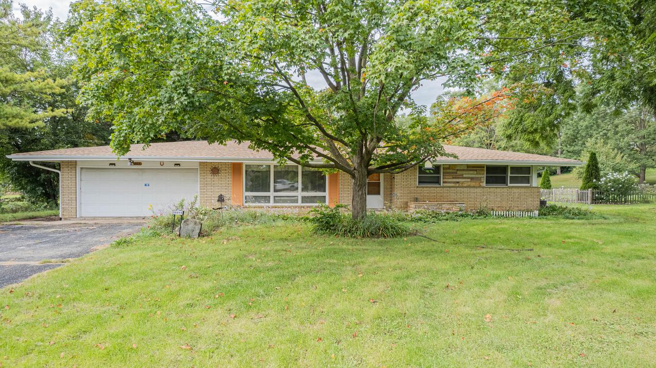 26815 W Nippersink Rd., Ingleside, IL 60041
