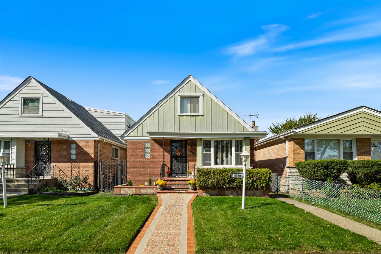 [Address Hidden by Seller], Chicago, IL 60620