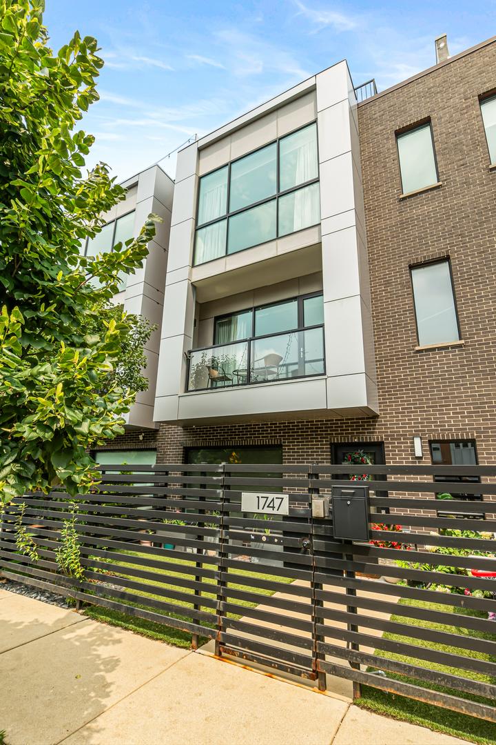 1747 N Winnebago Ave., Chicago, IL 60647