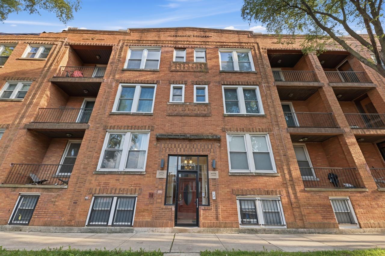 1425 E 68th St. #1, Chicago, IL 60637