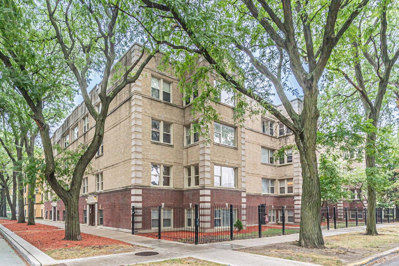 3923 W Ainslie St. #2, Chicago, IL 60625