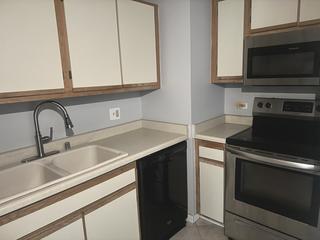 1122 N Clark St. #2510, Chicago, IL 60610