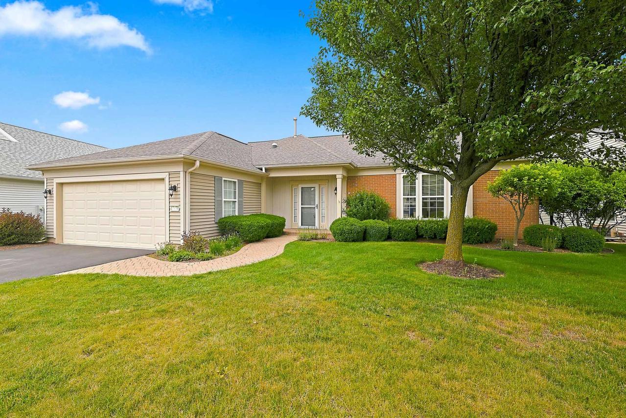 13470 Crestview Dr., Huntley, IL 60142