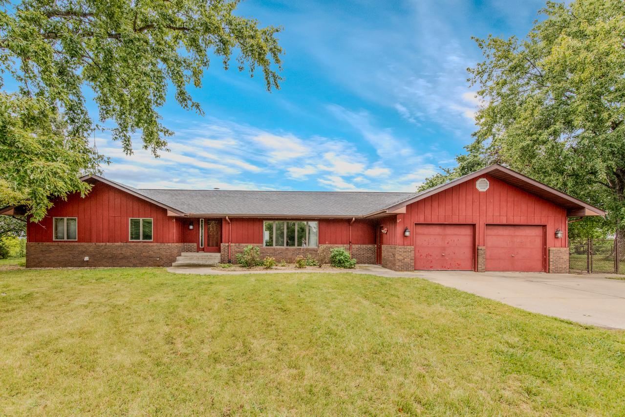 2606 E 28th Rd., Marseilles, IL 61341