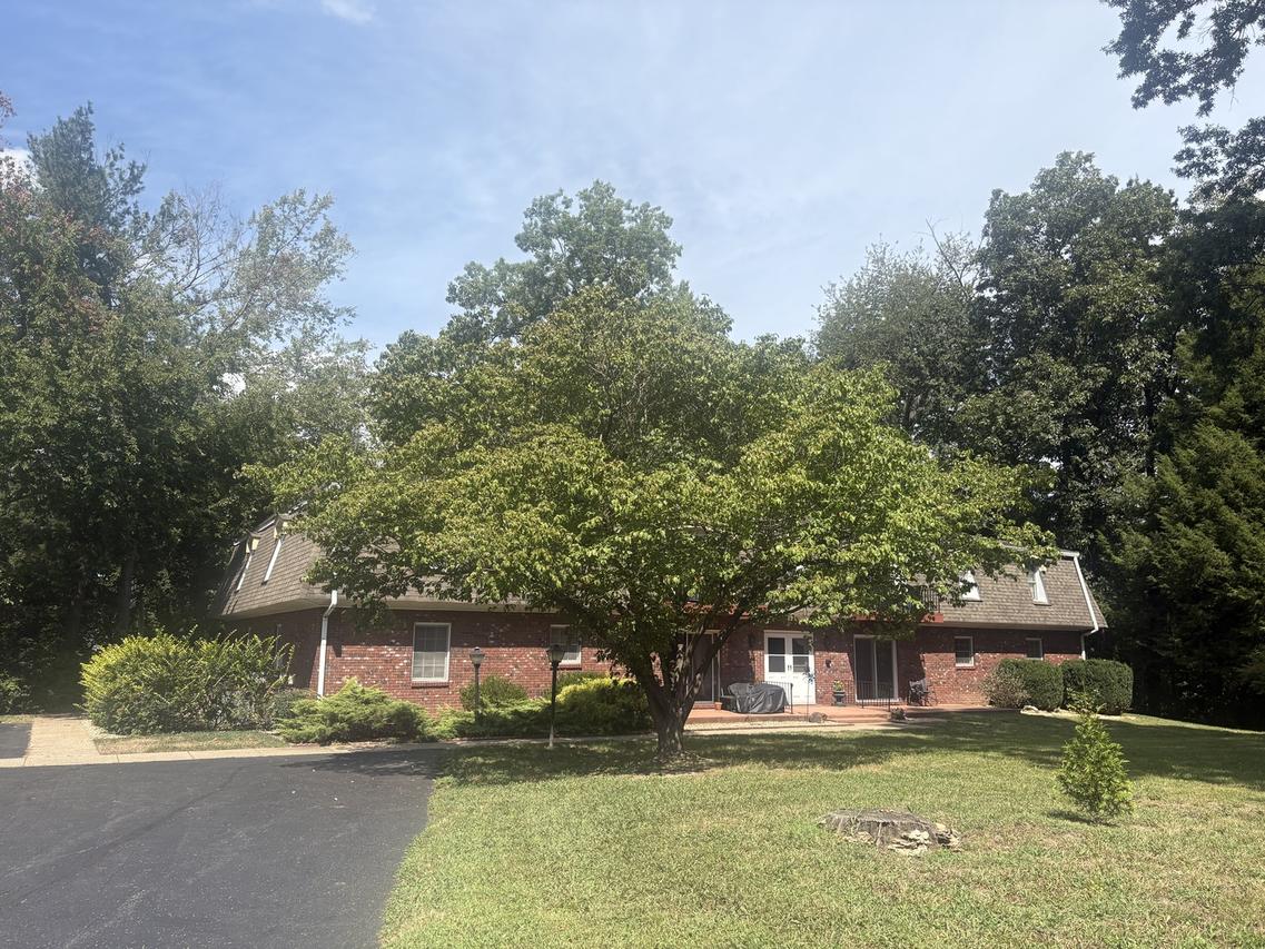 430 N 11th St. #8, Murphysboro, IL 62966