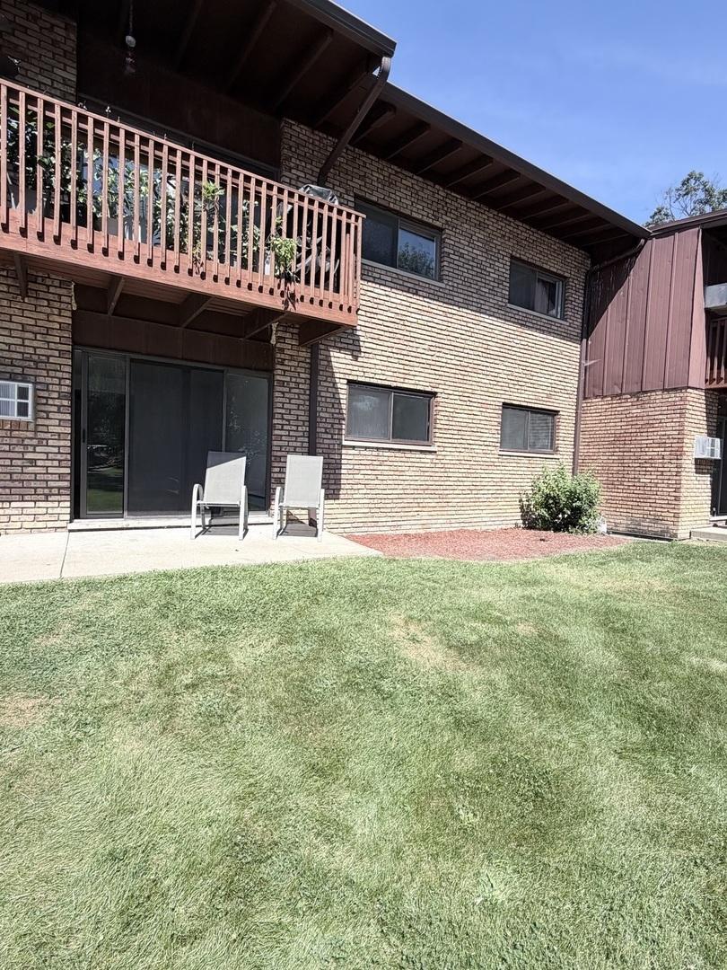 8000 Archer Ave. #117, Willow Springs, IL 60480