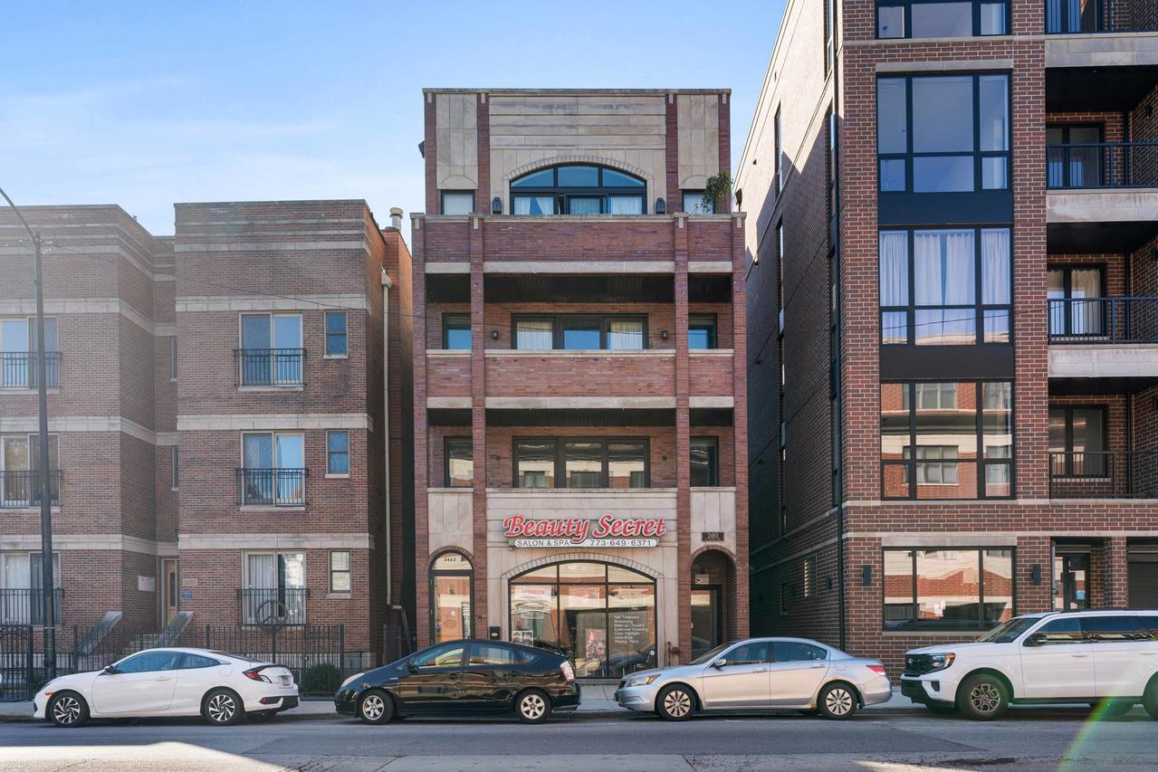 2463 W Foster Ave. #2, Chicago, IL 60625