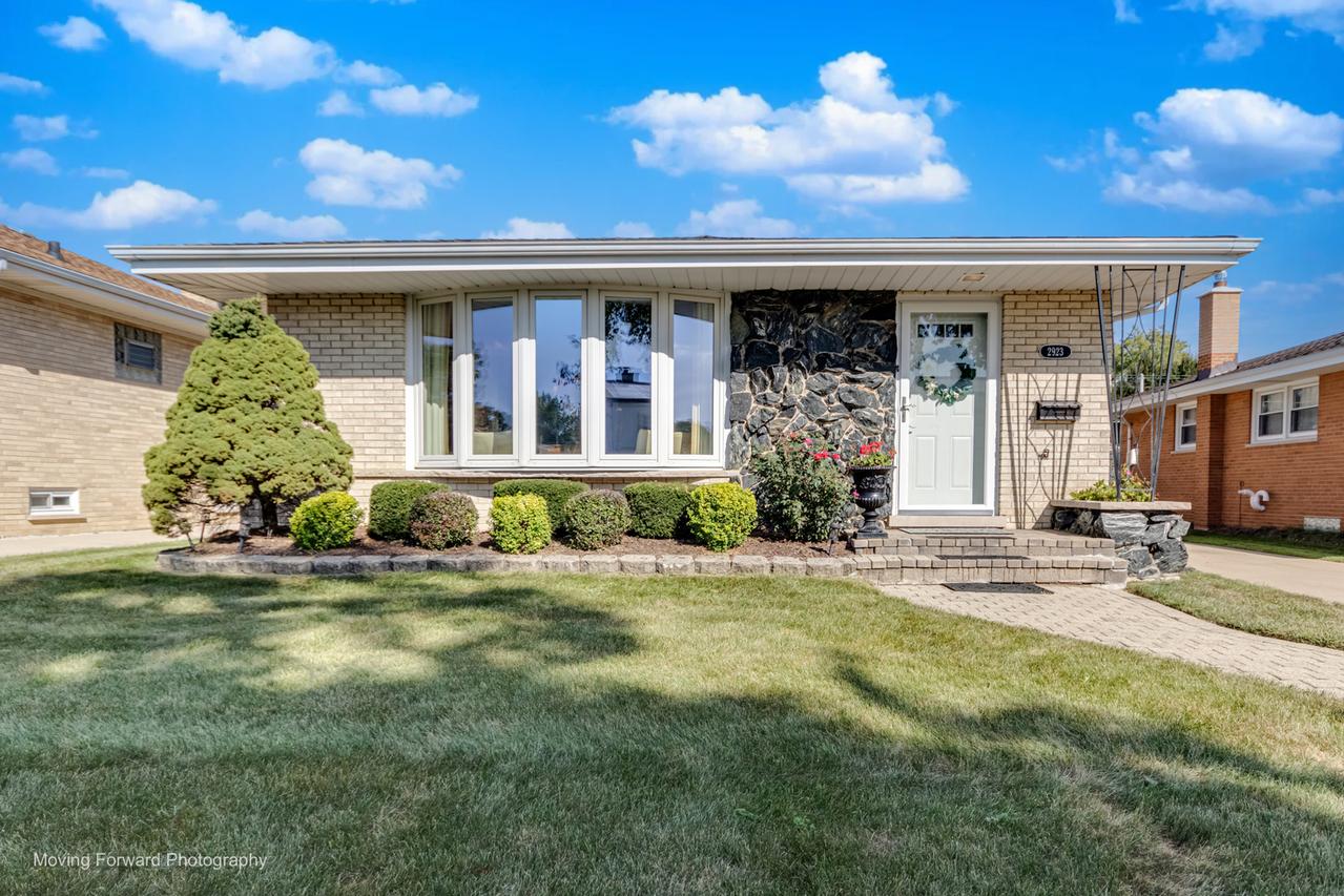 2923 Downing Ave., Westchester, IL 60154