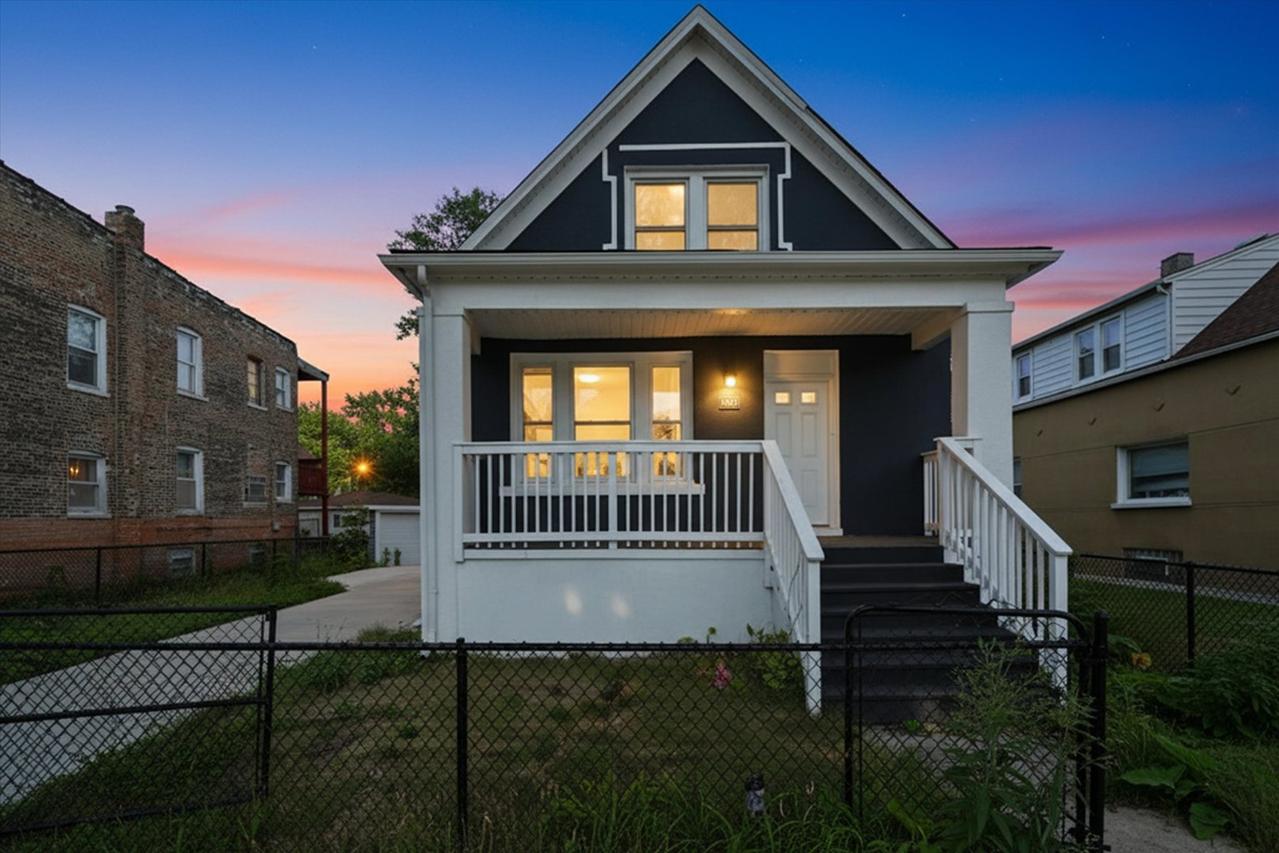 8942 S Aberdeen St., Chicago, IL 60620