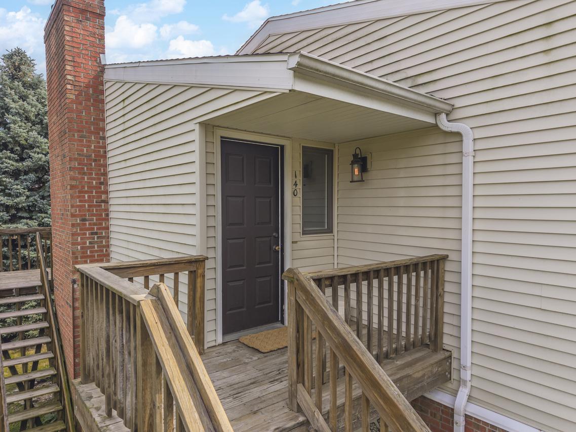 903 N Linden St. #140, Normal, IL 61761