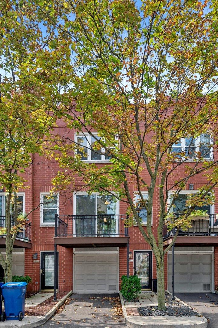2835 N Wolcott Ave. #F, Chicago, IL 60657