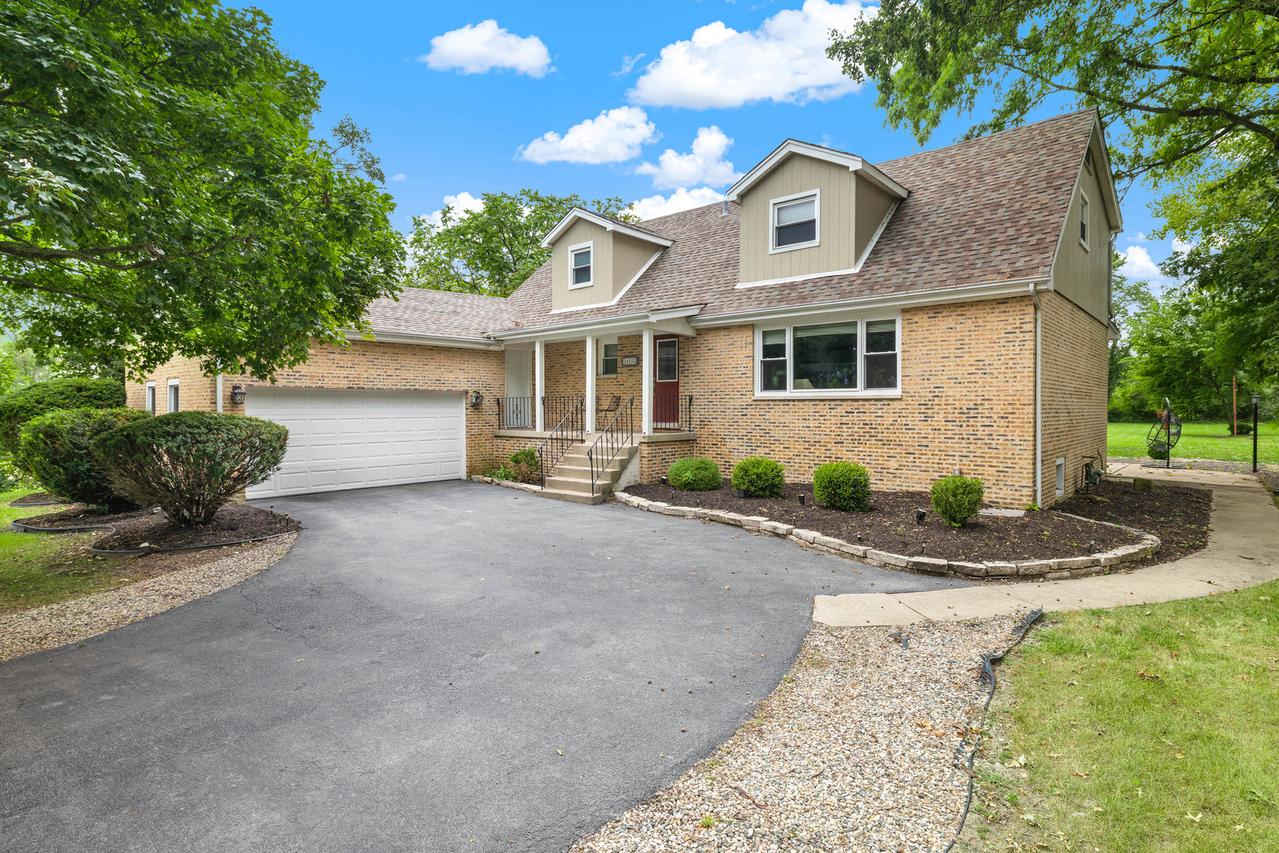 24332 S State Line Rd., Crete, IL 60417