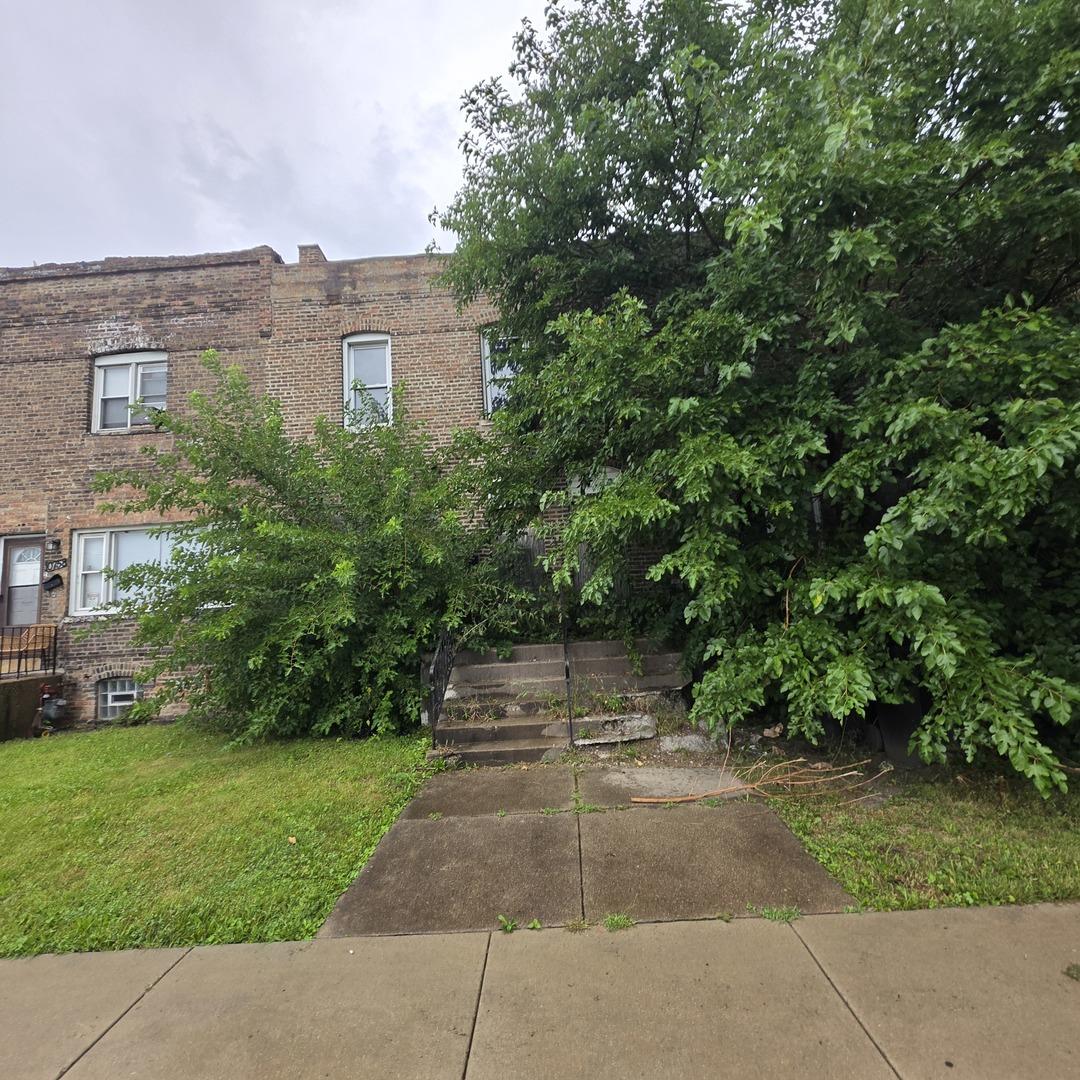 10754 S Langley Ave., Chicago, IL 60628