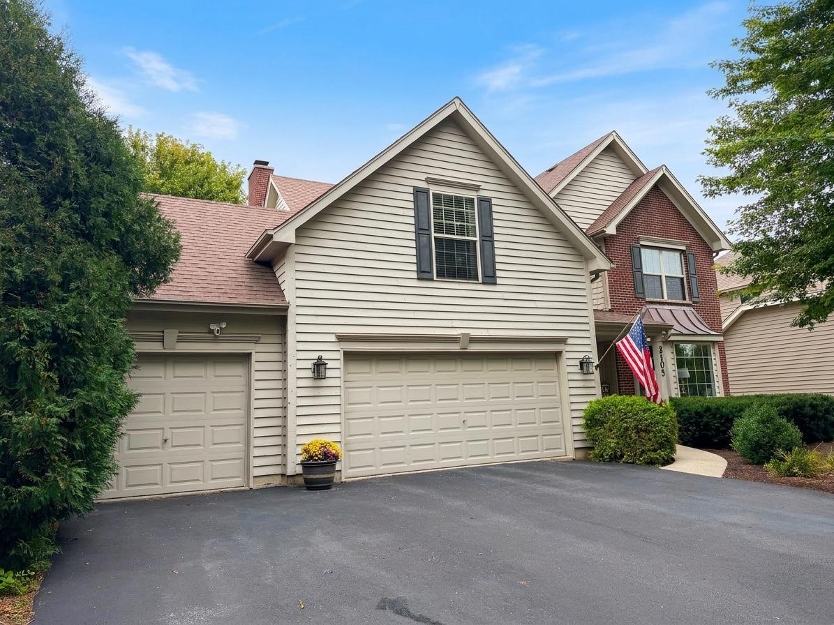 2105 Bent Tree Dr., Geneva, IL 60134