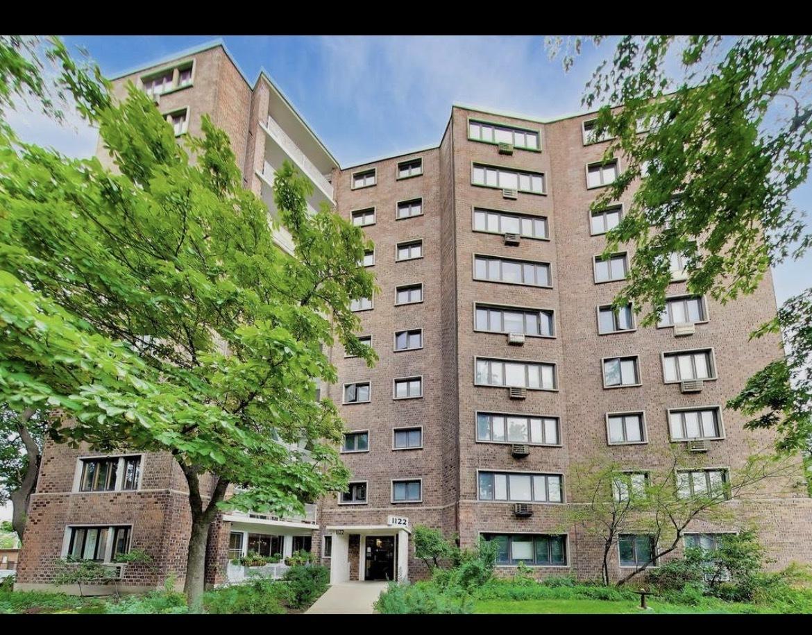 1122 W Lunt Ave. #2D, Chicago, IL 60626
