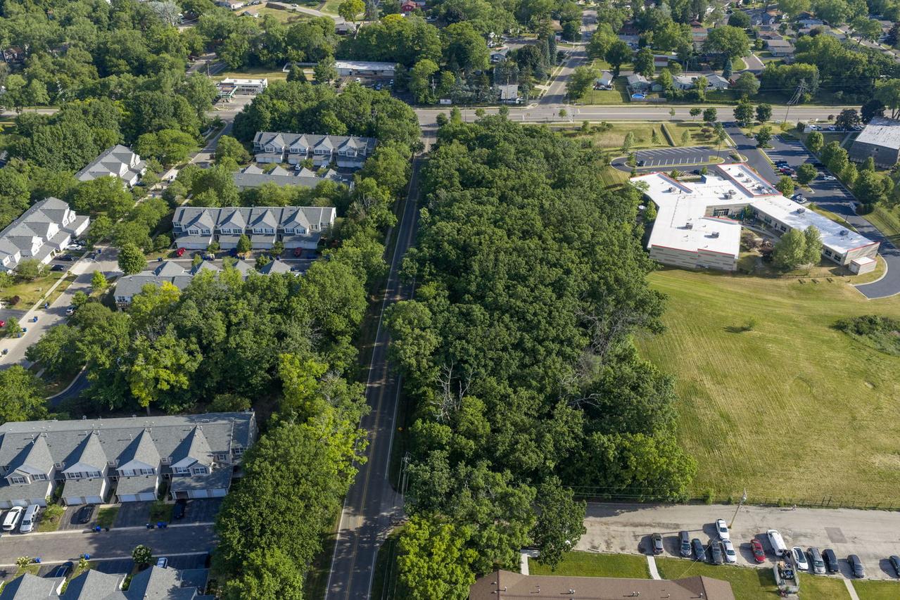 Lot 11 Oak Ridge Rd., Carpentersville, IL 60110
